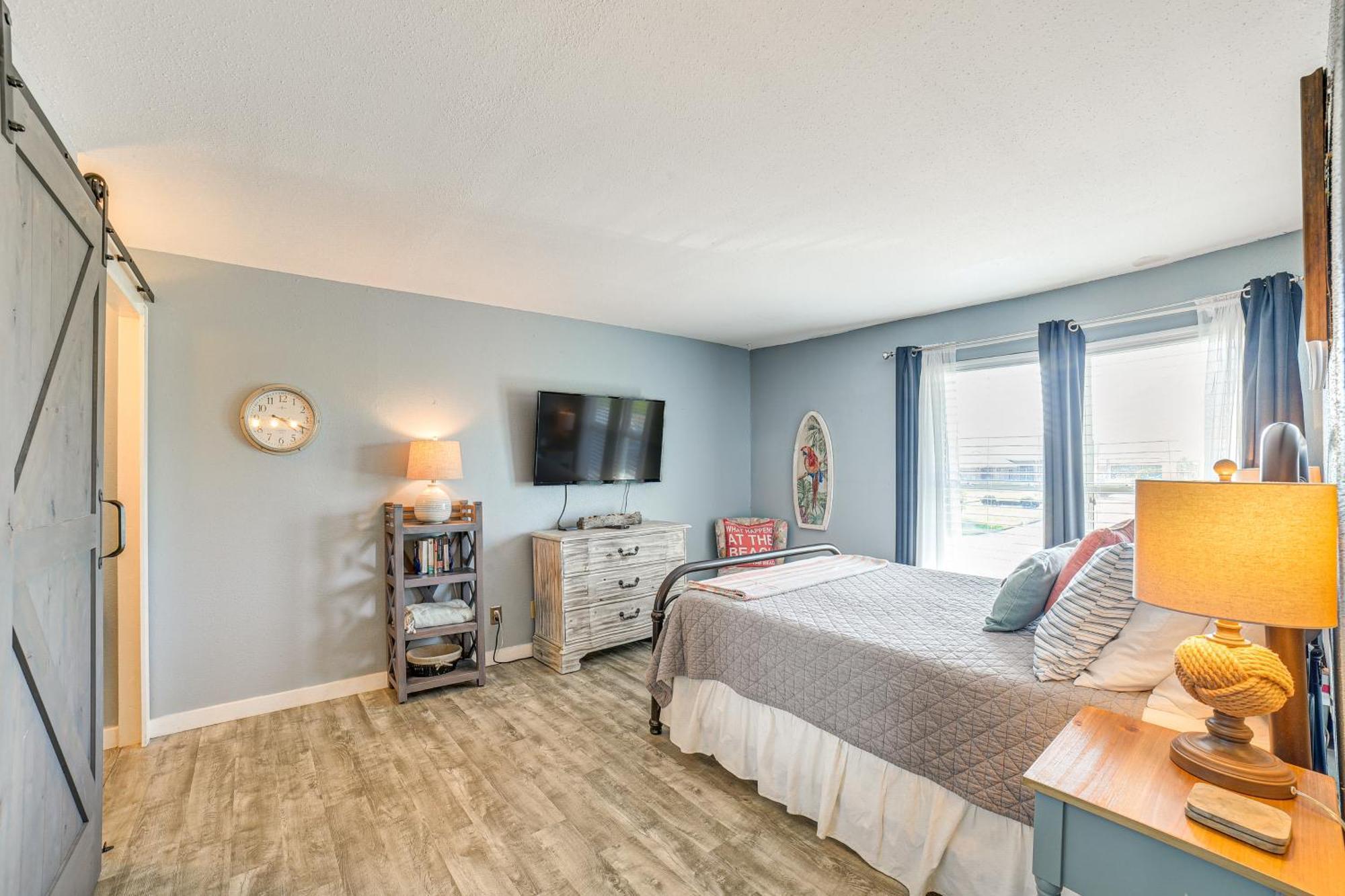Relaxing Galveston Condo, Quarter Mile To Seawall! Exterior photo